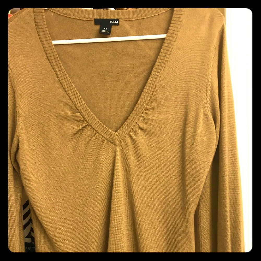 SÚPER SOFT H&M V-neck Sweater
